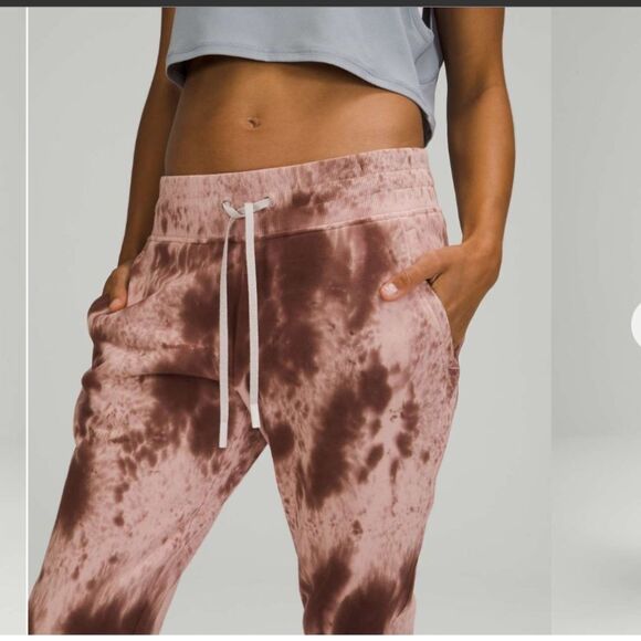 NWT New LULULEMON Warm Down Jogger Sweatpants Marble Tie Dye French Press MD3Y 8 - Picture 2 of 6